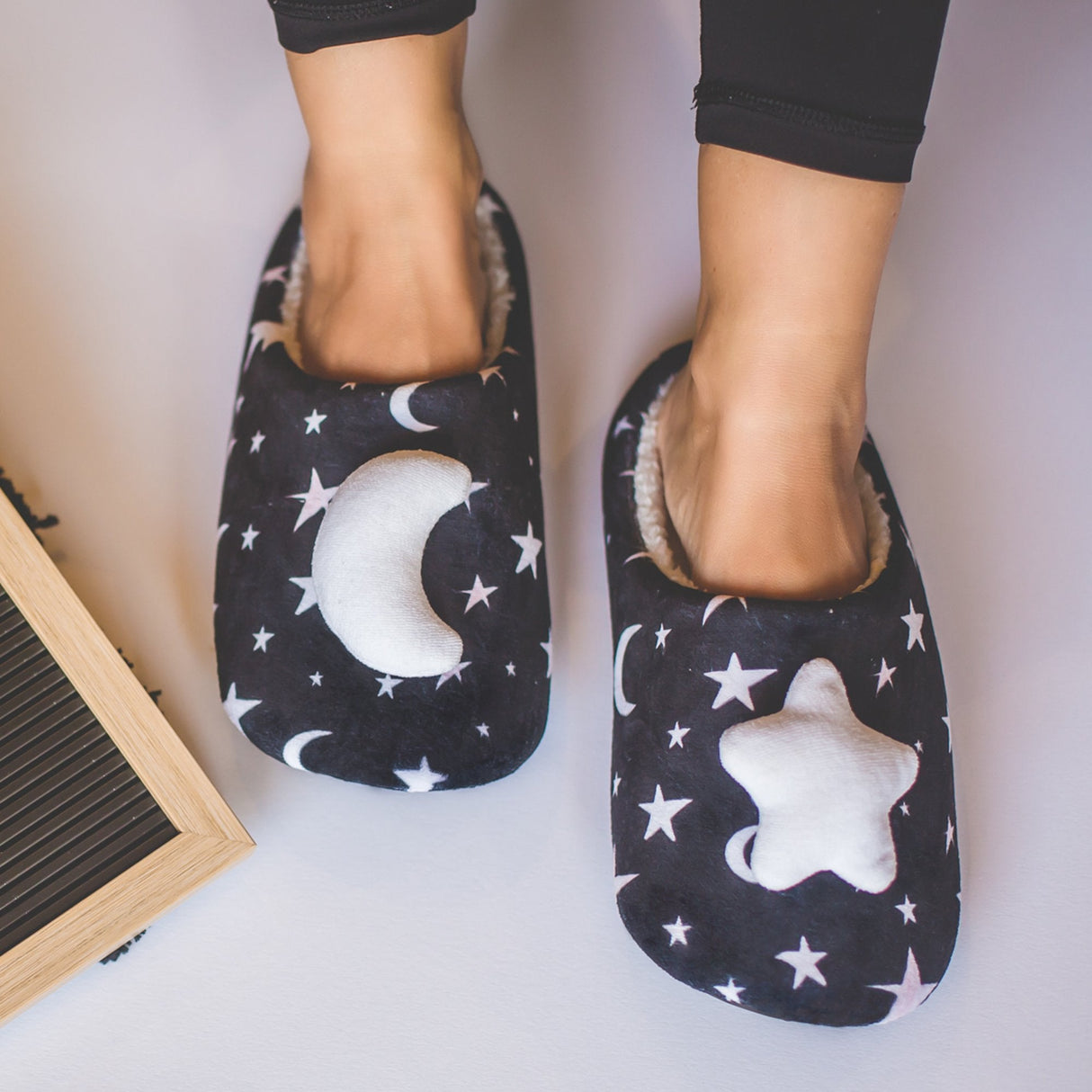 PANTOUFLA شبشب للسيدات سليبي