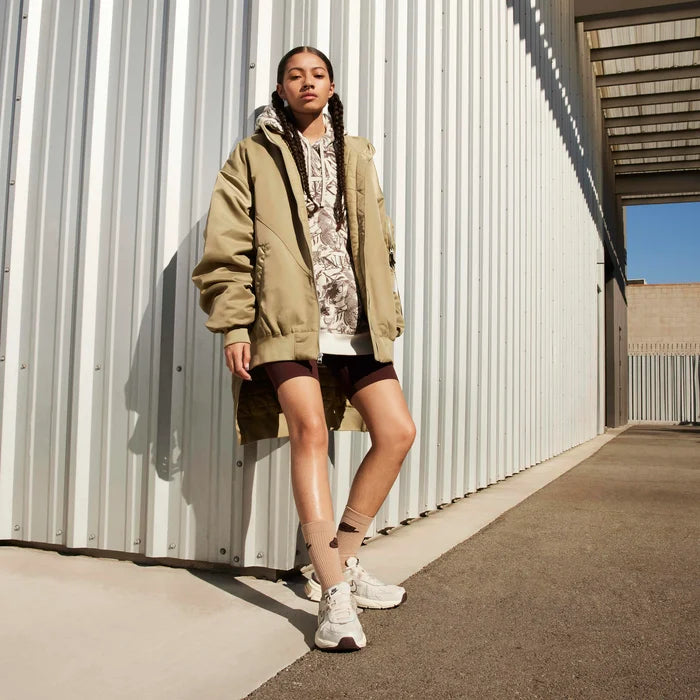 Nike V2K Run — Light Orewood Brown