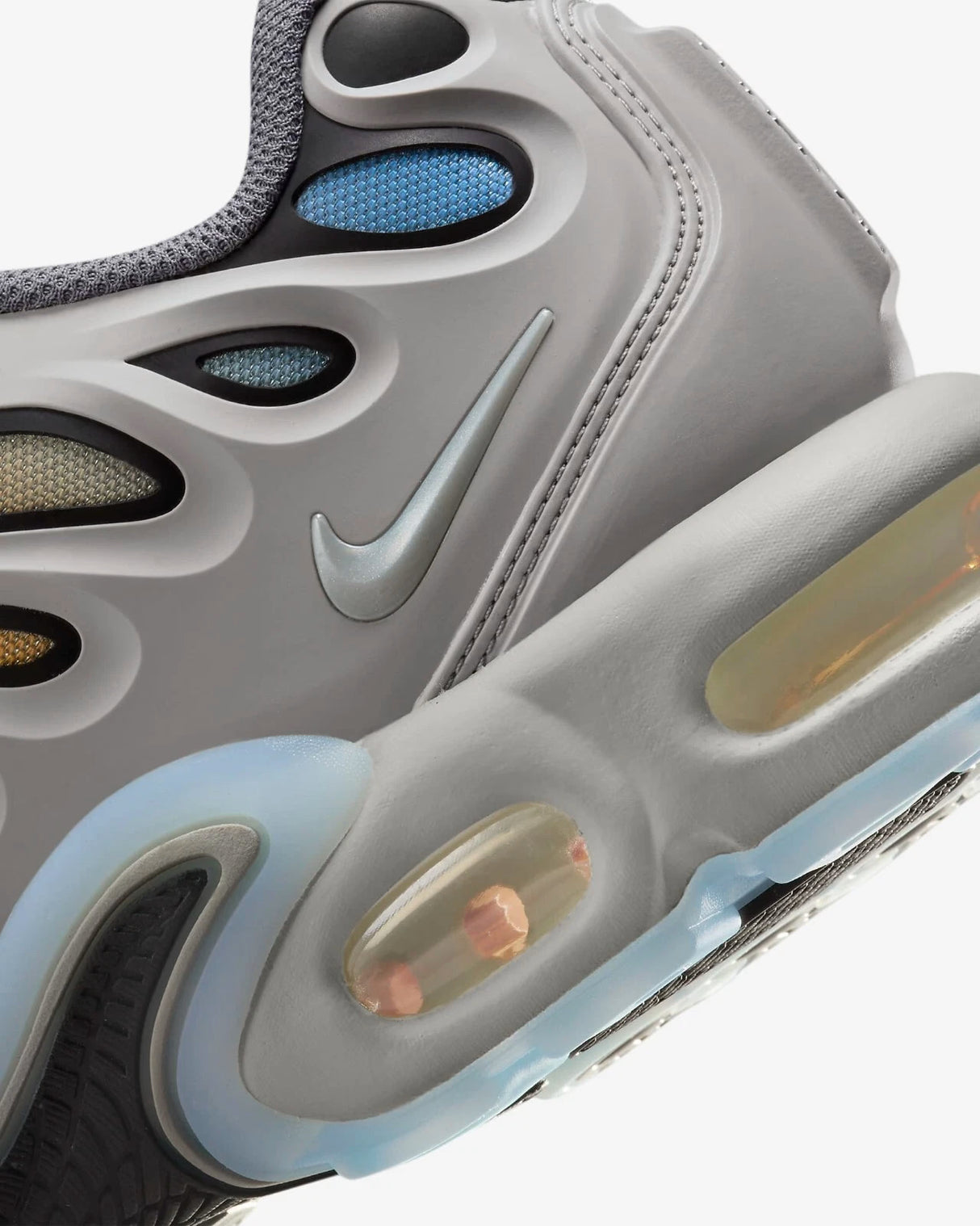 Nike Air Max Plus Drift