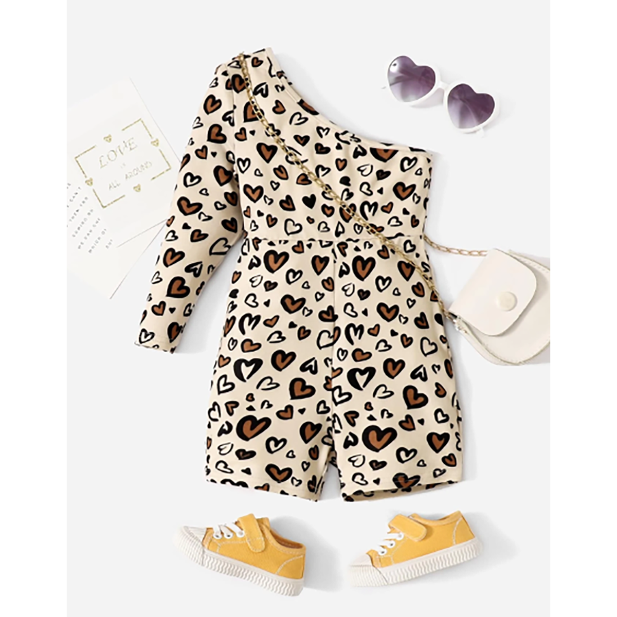 SHEIN- رومبير مطبوع عليه قلب بكتف واحد للبنات